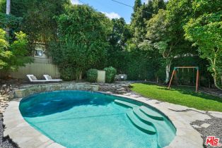 Single Family Residence, 14020 Roblar rd, Sherman Oaks, CA 91423 - 3