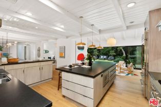 Single Family Residence, 6417 Via Escondido dr, Malibu, CA 90265 - 5