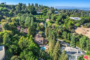 Single Family Residence, 15960 Valley Meadow rd, Encino, CA 91436 - 39