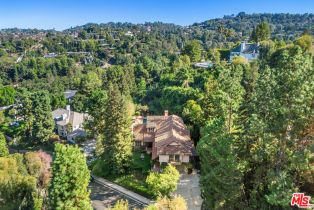 Single Family Residence, 15960 Valley Meadow rd, Encino, CA 91436 - 38