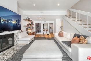 Condominium, 1314 17th st, Santa Monica, CA 90404 - 2