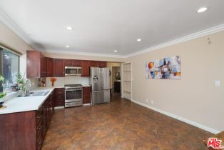 Single Family Residence, 13746 Valleyheart dr, Sherman Oaks, CA 91423 - 10