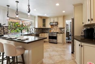 Single Family Residence, 22454 Galilee st, Calabasas, CA 91302 - 11