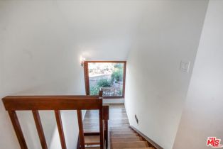 Single Family Residence, 321 Las Casas ave, Pacific Palisades, CA 90272 - 43