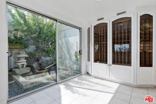 Single Family Residence, 1340 Laurel way, Beverly Hills, CA 90210 - 7