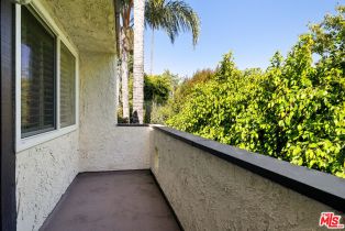 Condominium, 4321 Matilija ave, Sherman Oaks, CA 91423 - 12