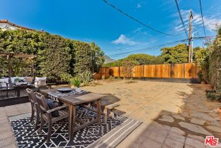 Single Family Residence, 2211 23rd st, Santa Monica, CA 90405 - 29