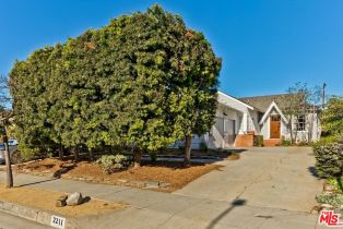 Single Family Residence, 2211   23rd St, Santa Monica, CA  Santa Monica, CA 90405