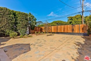 Single Family Residence, 2211 23rd st, Santa Monica, CA 90405 - 31