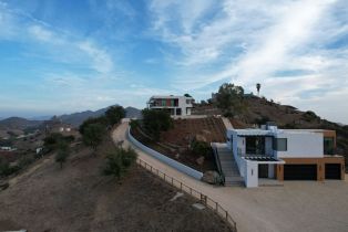 Single Family Residence, 32180 Mulholland hwy, Malibu, CA 90265 - 14