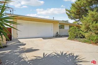 Single Family Residence, 26065   Farmfield Rd, CA  , CA 91302