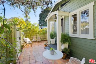 Single Family Residence, 532 Rialto ave, Venice, CA 90291 - 3