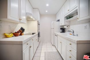 Condominium, 222 7th st, Santa Monica, CA 90402 - 6