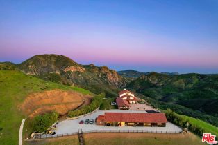 Single Family Residence, 12486 Yerba Buena rd, Malibu, CA 90265 - 59