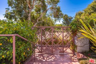 Single Family Residence, 16449 Akron st, Pacific Palisades, CA 90272 - 48