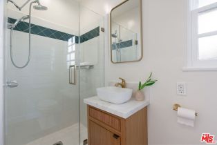 Single Family Residence, 1022 26th st, Santa Monica, CA 90403 - 15