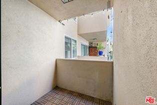 Condominium, 1010 Palm ave, West Hollywood , CA 90069 - 7