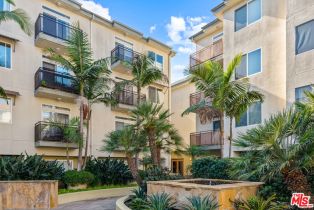 Condominium, 13200 Pacific promenade, Playa Vista, CA 90094 - 9