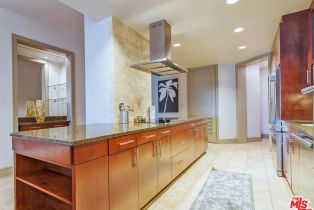 Apartment, 10700 Wilshire blvd, Wilshire Corridor, CA 90024 - 4