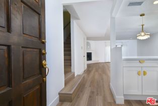 Condominium, 4543 Coldwater Canyon ave, Studio City, CA 91604 - 2