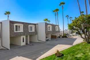 Condominium, 11906 Whitewater ln, Malibu, CA 90265 - 11