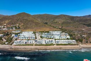 Condominium, 11906 Whitewater ln, Malibu, CA 90265 - 4