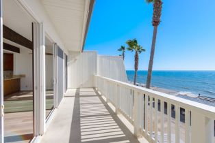 Condominium, 11906   Whitewater Ln, Malibu, CA  Malibu, CA 90265