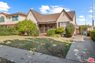 Single Family Residence, 2380 Malcolm ave, Westwood, CA 90064 - 3