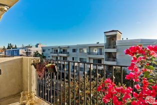 Condominium, 2308 Schader dr, Santa Monica, CA 90404 - 4