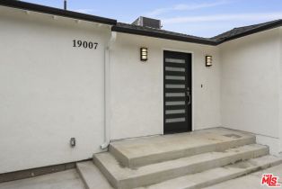 , 19007 Bessemer st, Tarzana, CA 91335 - 4