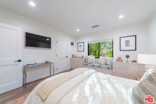 Single Family Residence, 3352 Dona Rosa dr, Studio City, CA 91604 - 40