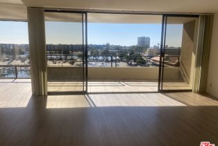 , 4267 Marina City, Marina Del Rey, CA 90292 - 9