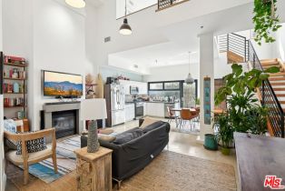 Condominium, 815 Hampton dr, Venice, CA 90291 - 5