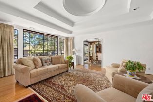 Single Family Residence, 817 Radcliffe ave, Pacific Palisades, CA 90272 - 3