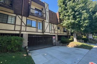 Residential Income, 15050 Moorpark st, Sherman Oaks, CA 91403 - 2