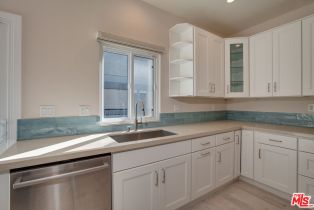 Condominium, 2613 6th st, Santa Monica, CA 90405 - 16