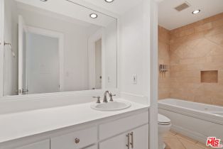 Condominium, 9061 Keith ave, West Hollywood , CA 90069 - 11