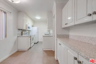 Condominium, 2308 Schader dr, Santa Monica, CA 90404 - 14