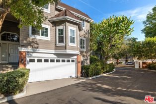 Condominium, 20950   Oxnard St, Woodland Hills, CA  Woodland Hills, CA 91367