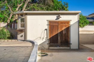 Single Family Residence, 16719 Celtic st, Granada Hills, CA 91344 - 62