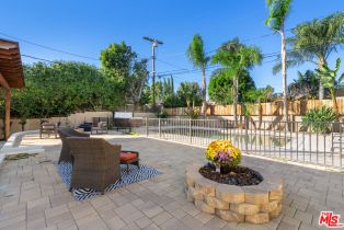 Single Family Residence, 16719 Celtic st, Granada Hills, CA 91344 - 32