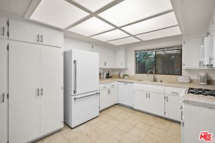 Condominium, 16022 Moorpark st, Encino, CA 91436 - 7