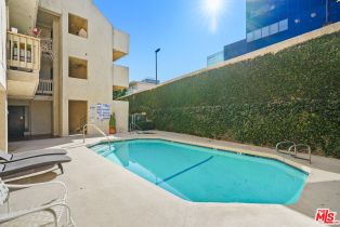 Condominium, 16022 Moorpark st, Encino, CA 91436 - 2