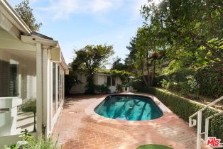 Single Family Residence, 2133 EL ROBLE ln, Beverly Hills, CA 90210 - 46