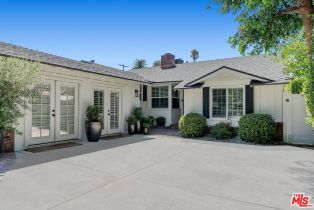 Single Family Residence, 4449 Tyrone ave, Sherman Oaks, CA 91423 - 4