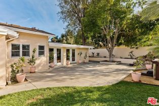 Single Family Residence, 6115 Glide ave, Woodland Hills, CA 91367 - 42