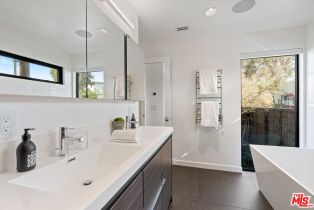 Single Family Residence, 407 Hill st, Santa Monica, CA 90405 - 19