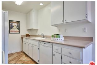 Condominium, 840 20th st, Santa Monica, CA 90403 - 11