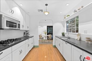 Single Family Residence, 1026 Laurel ave, West Hollywood , CA 90046 - 3