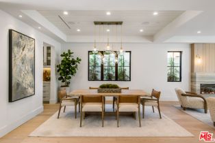 Single Family Residence, 1047 Kagawa st, Pacific Palisades, CA 90272 - 4